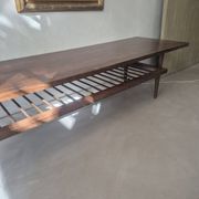 Rare et longue table basse vintage, vers 1960