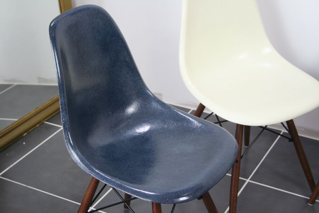Set of 6 DSW chairs by Charles and Ray Eames for Herman Miller
