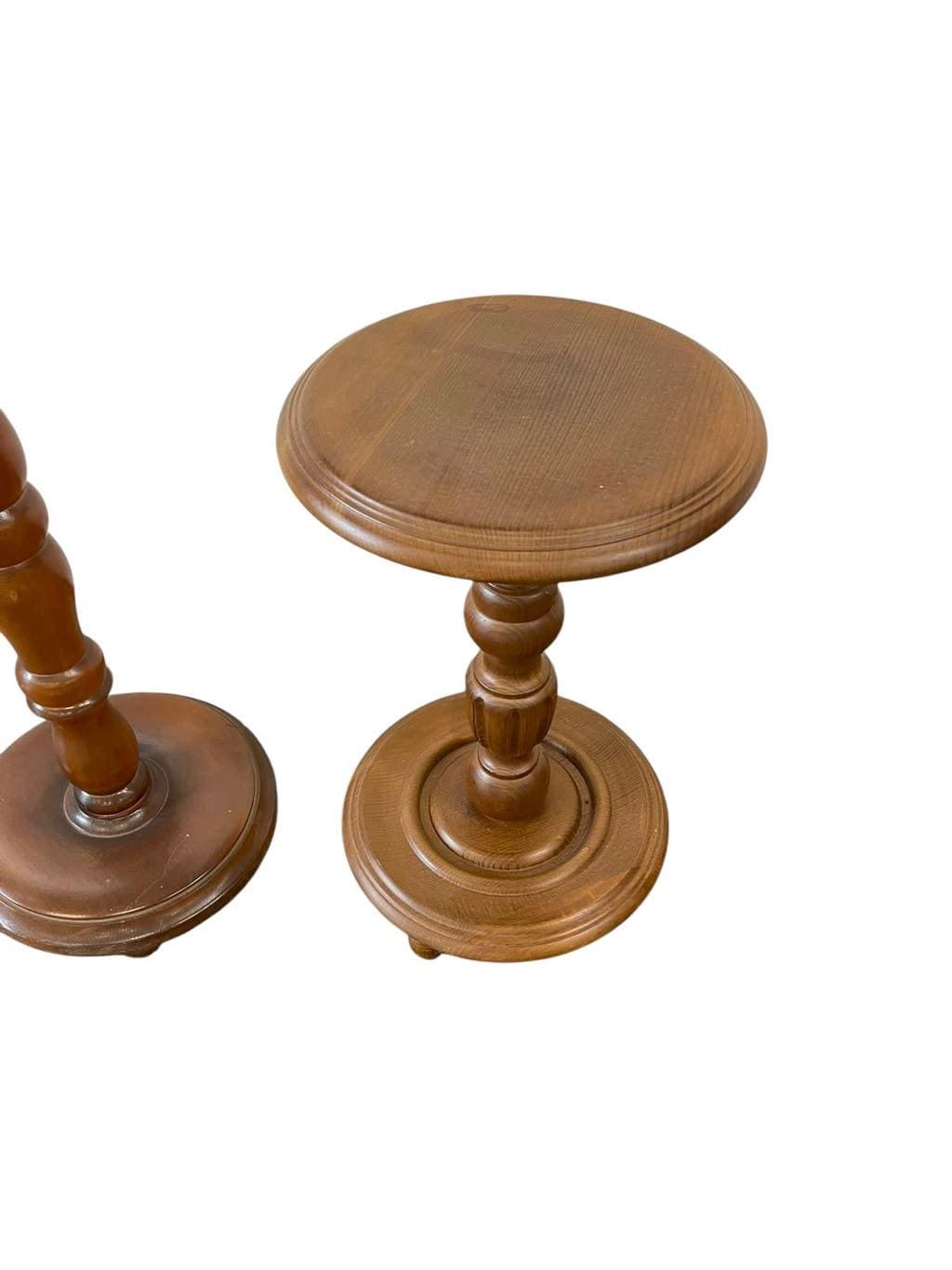 Vintage round wooden side table / guéridon / support