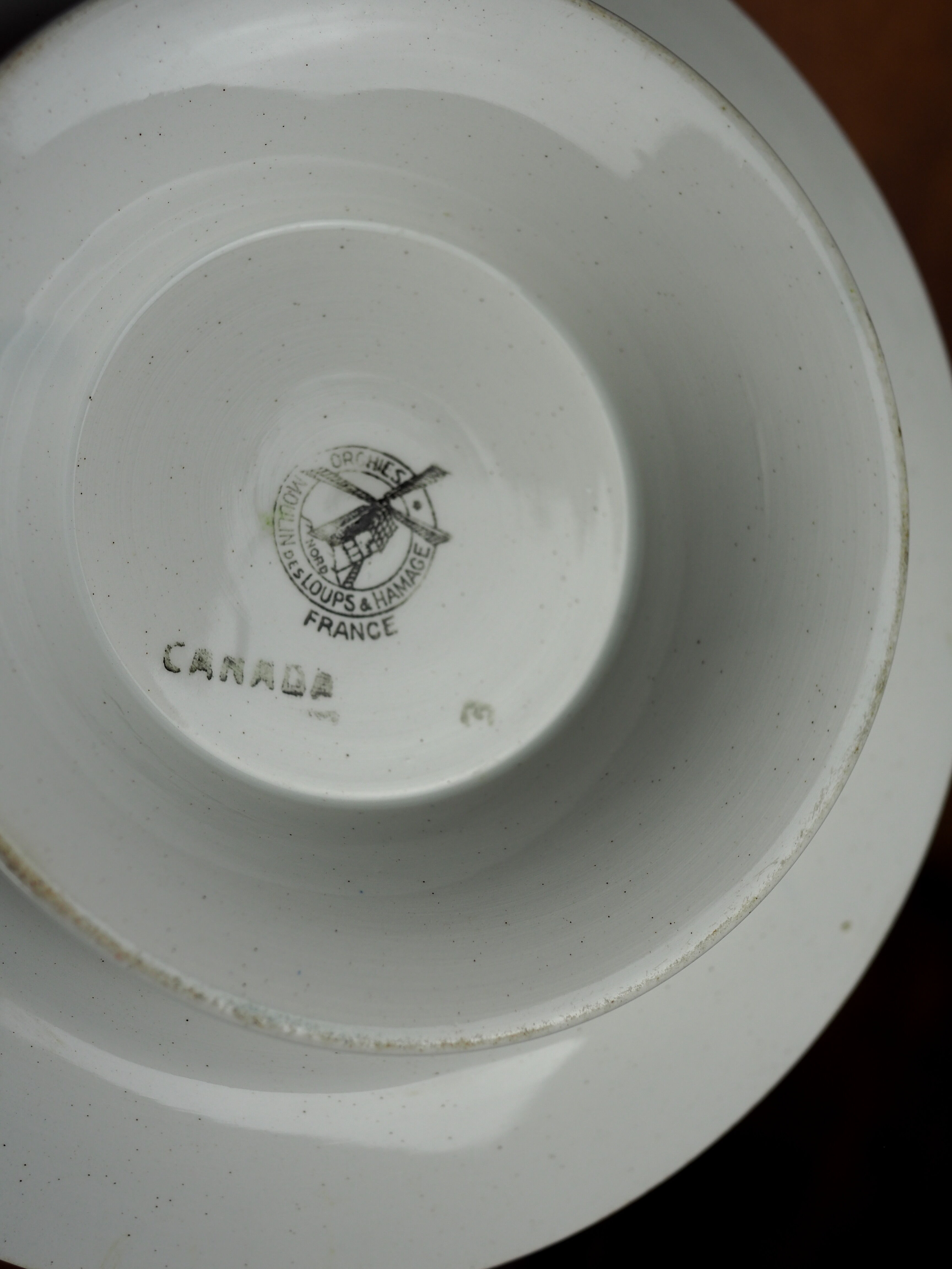 Earthenware cake dish patterned with flowers, clouds and flames, orange and blue - Orchies - 50s