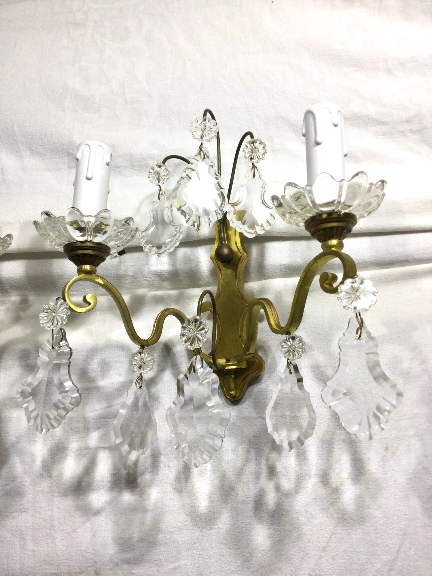 Pair of bronze sconces and crystal tassels 2 lights louis xv style