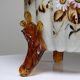 Vase tripode de style victorien en opaline émaillée, XIXe-XXe s.