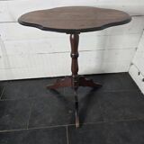 Old oak pedestal table