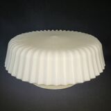 Plafonnier en verre blanc mat nervuré