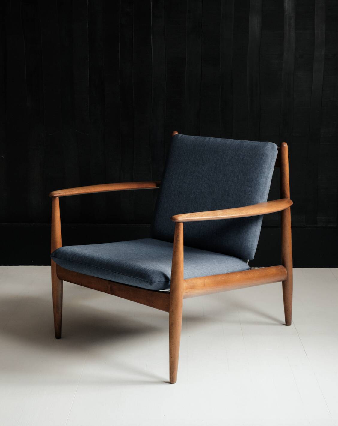 Scandinavian armchair in solid teak by Grete Jalk