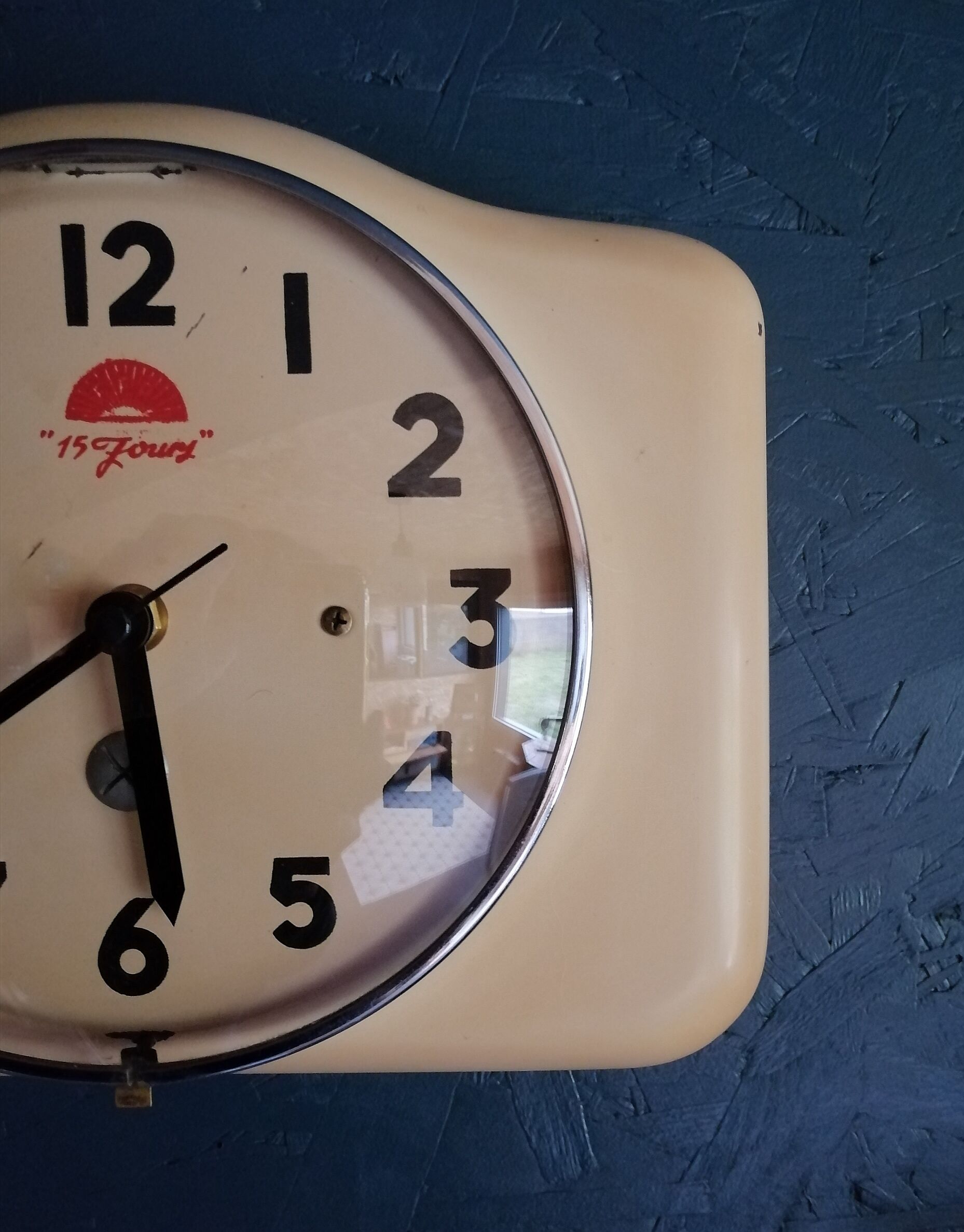 Vintage clock, "15 days" wall clock