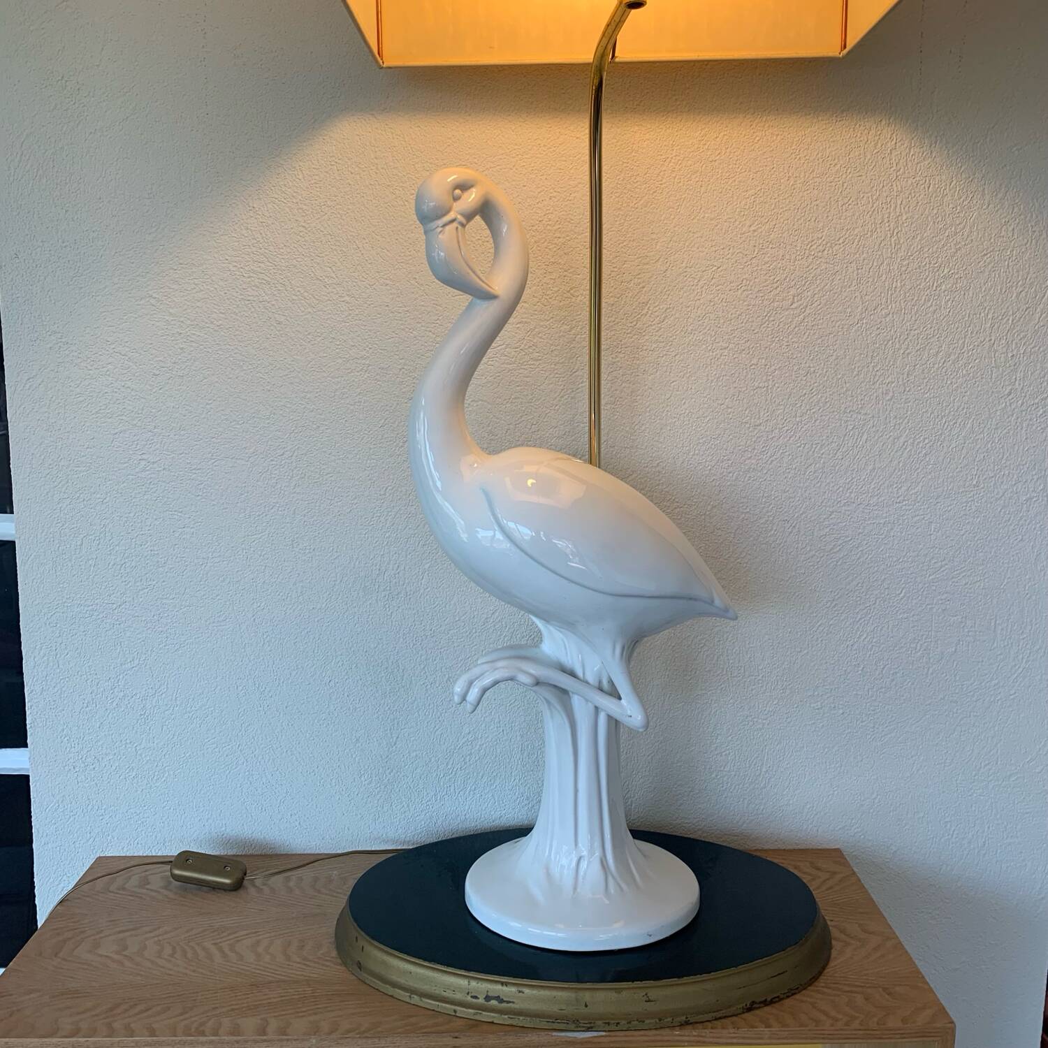 Very large flemish white ceramic lamp 50's italy 97cm with lampshade
