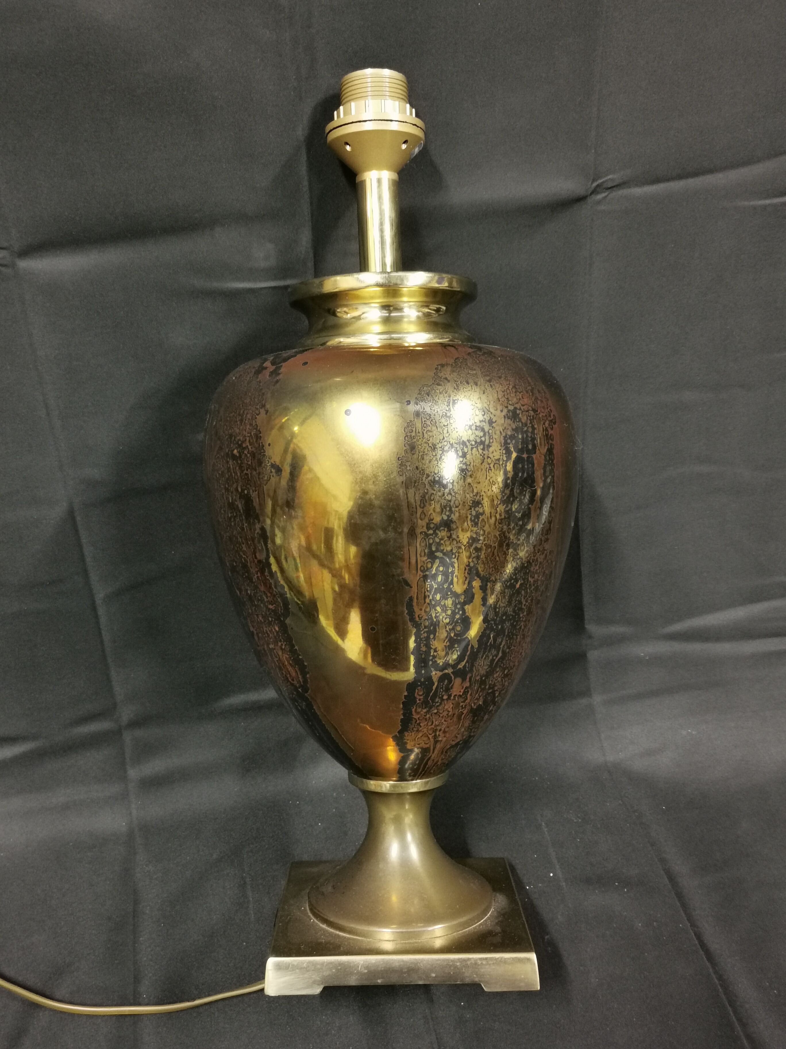 Vintage lamp, design LE DAUPHIN