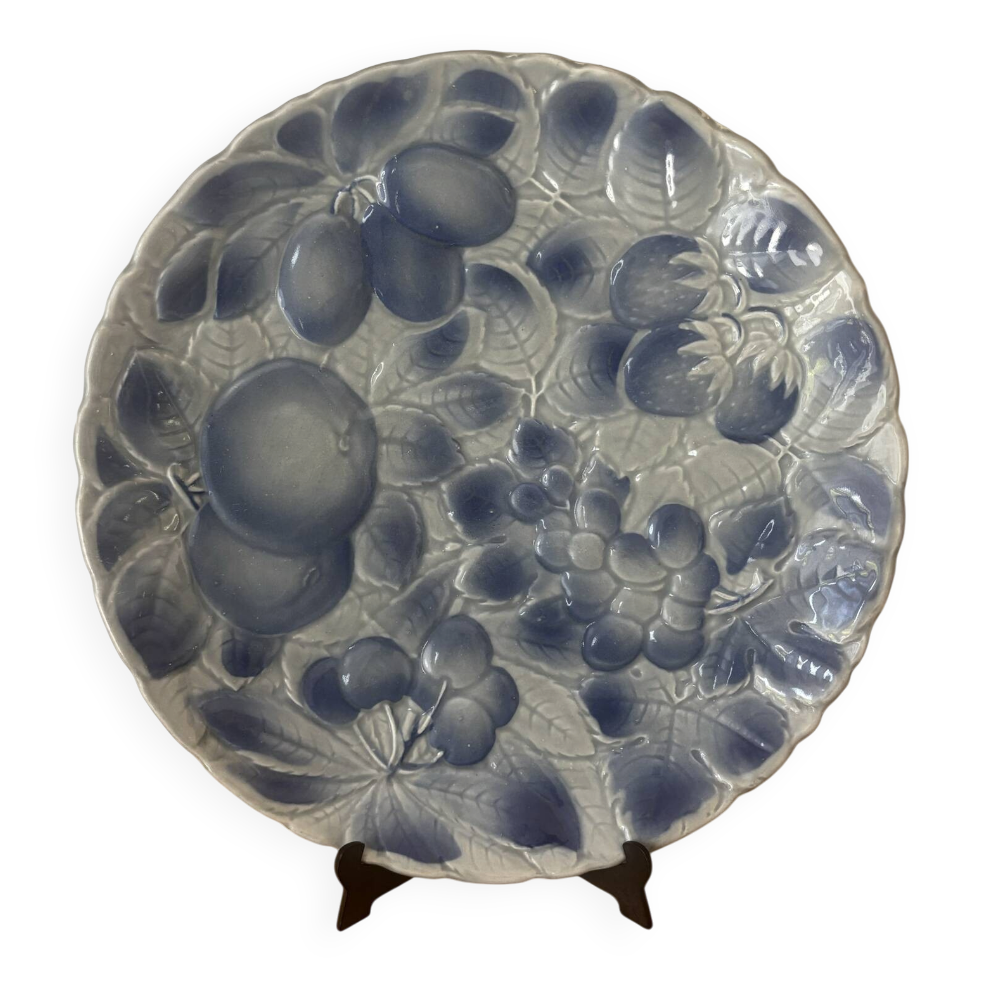 Old slightly hollow dish barbotine blue fruit Sarreguemines