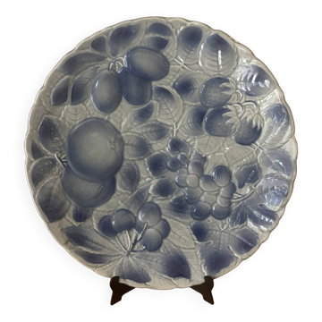 Old slightly hollow dish barbotine blue fruit Sarreguemines