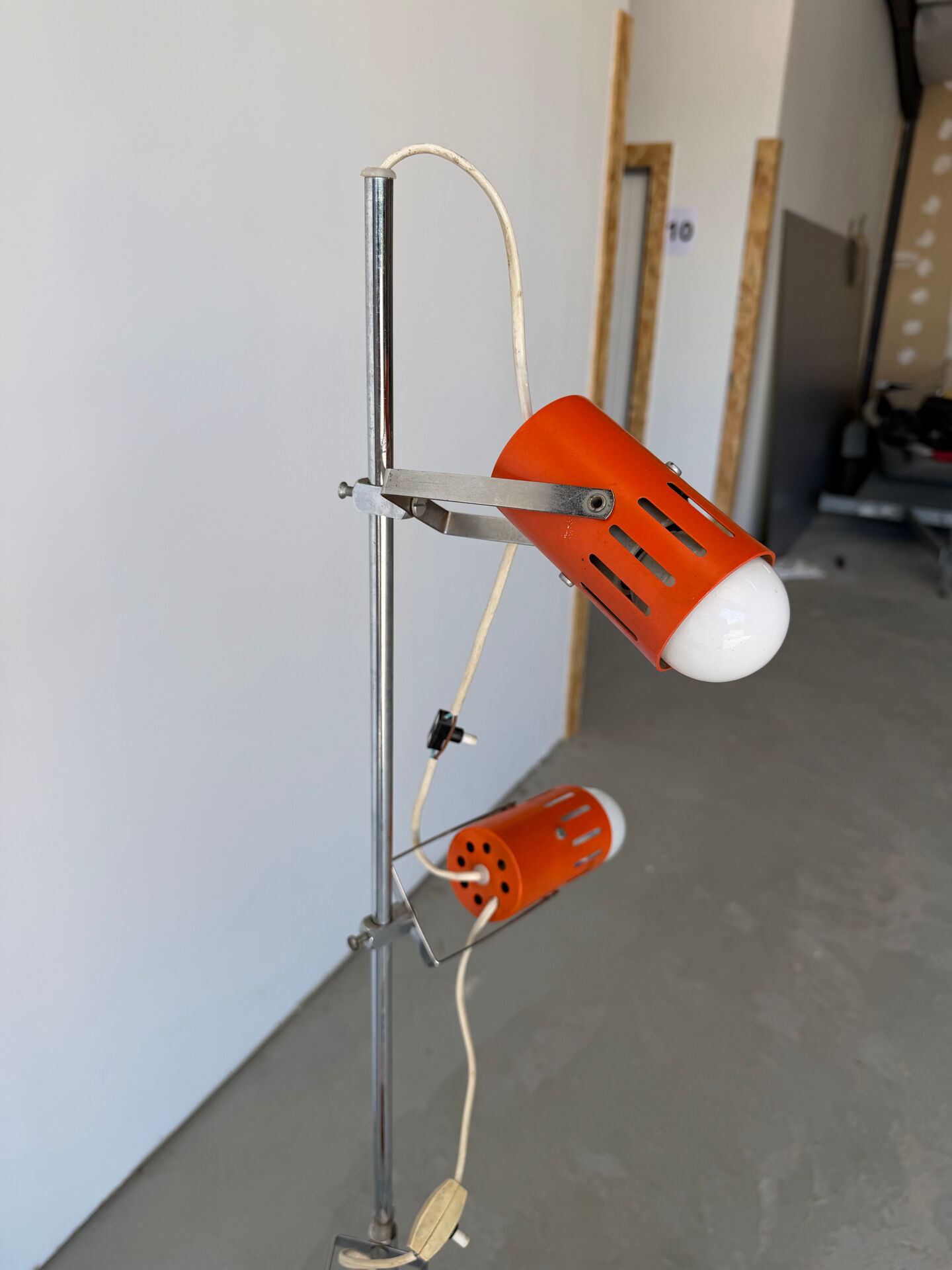 Three-spot floor lamp, Italian design, chrome and vintage orange.