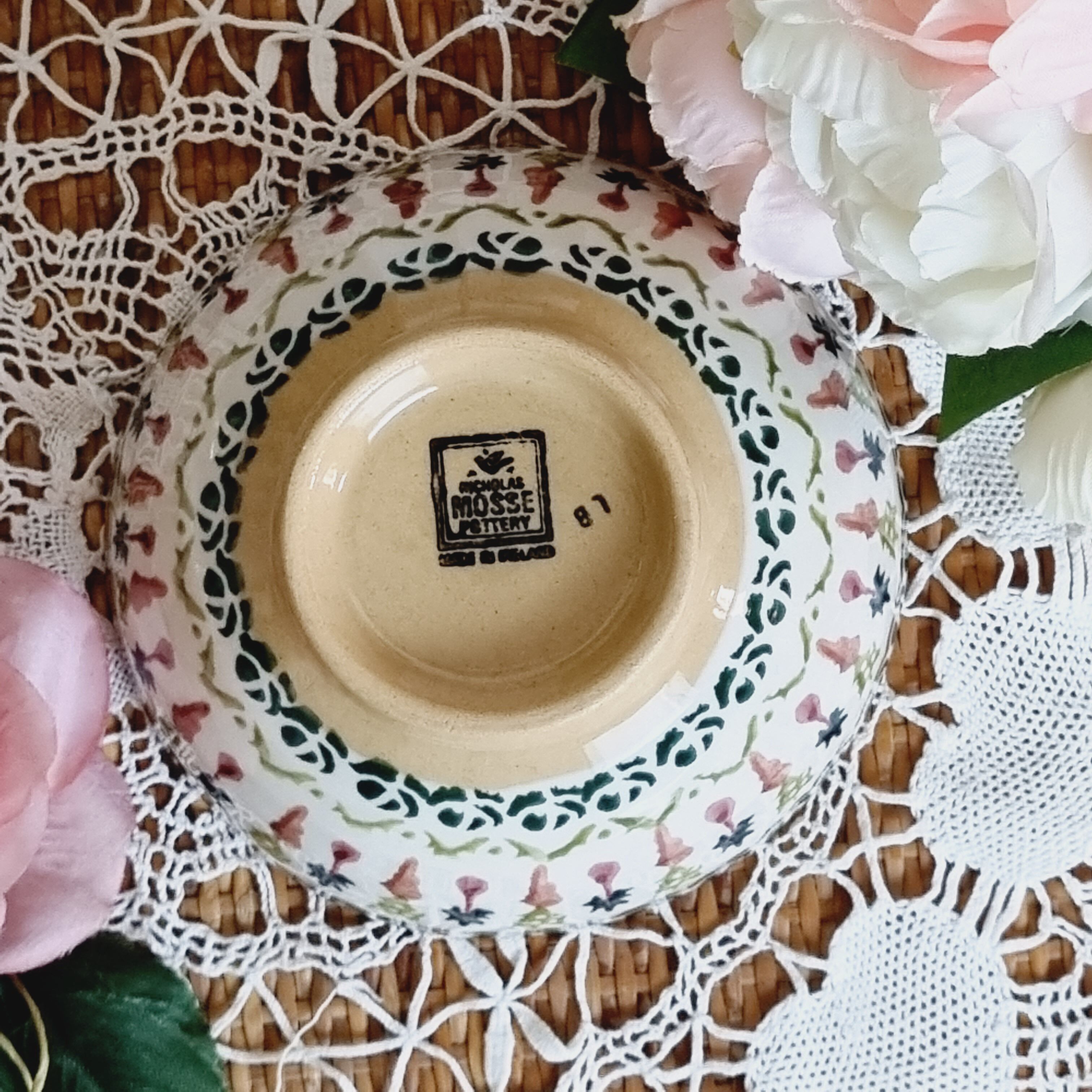 Bowl Nicholas Mosse pottery Irish