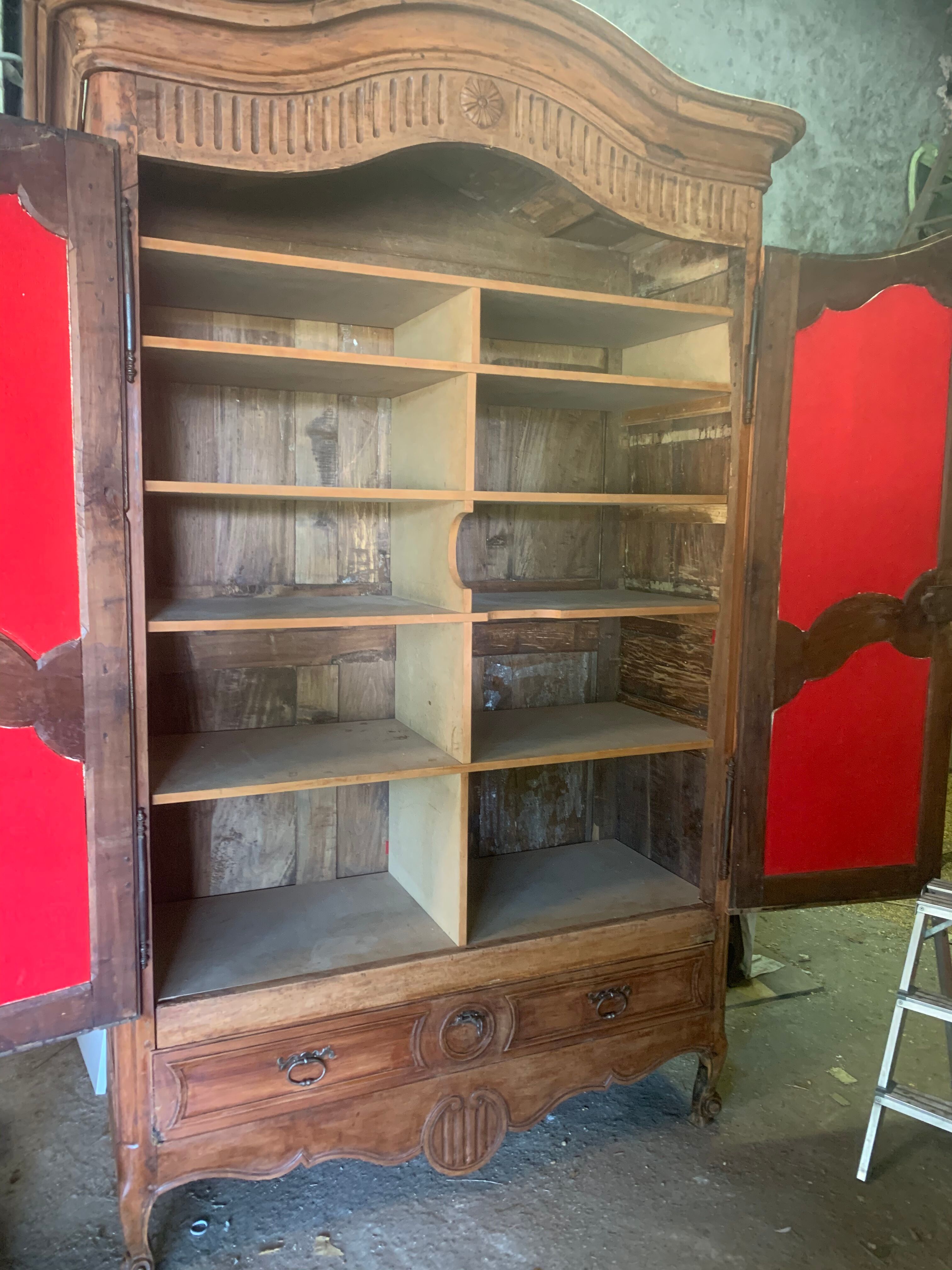 Armoire Louis XV en cerisier