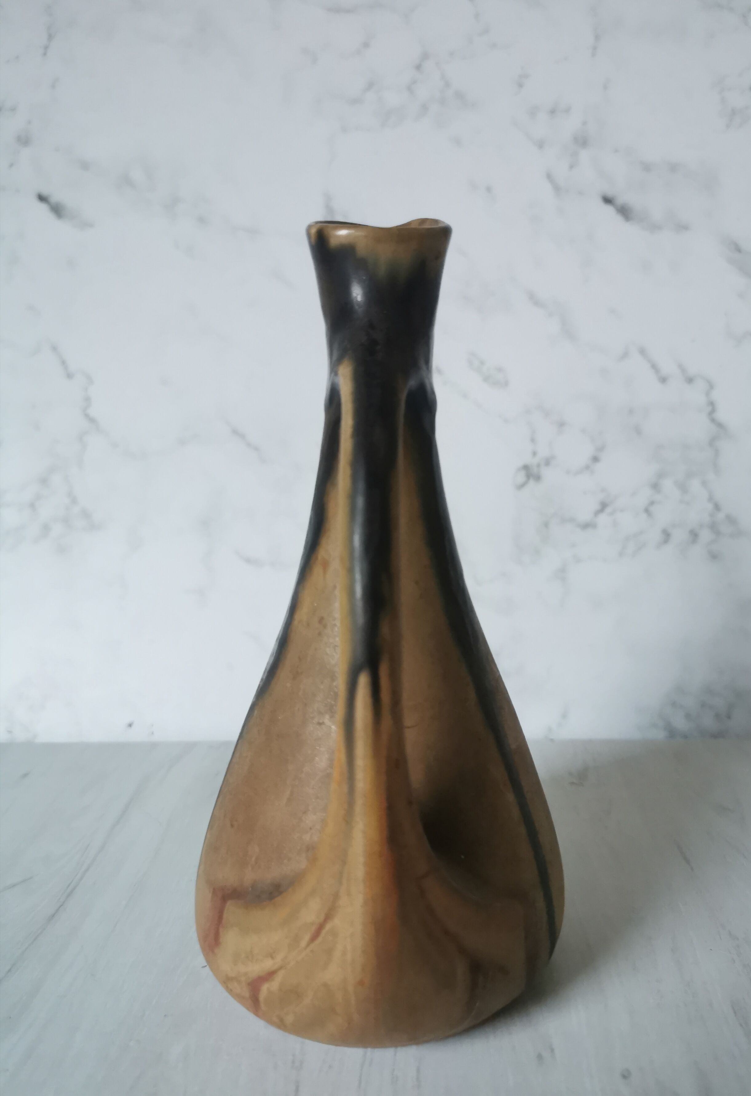 Flammé sandstone pitcher denbac