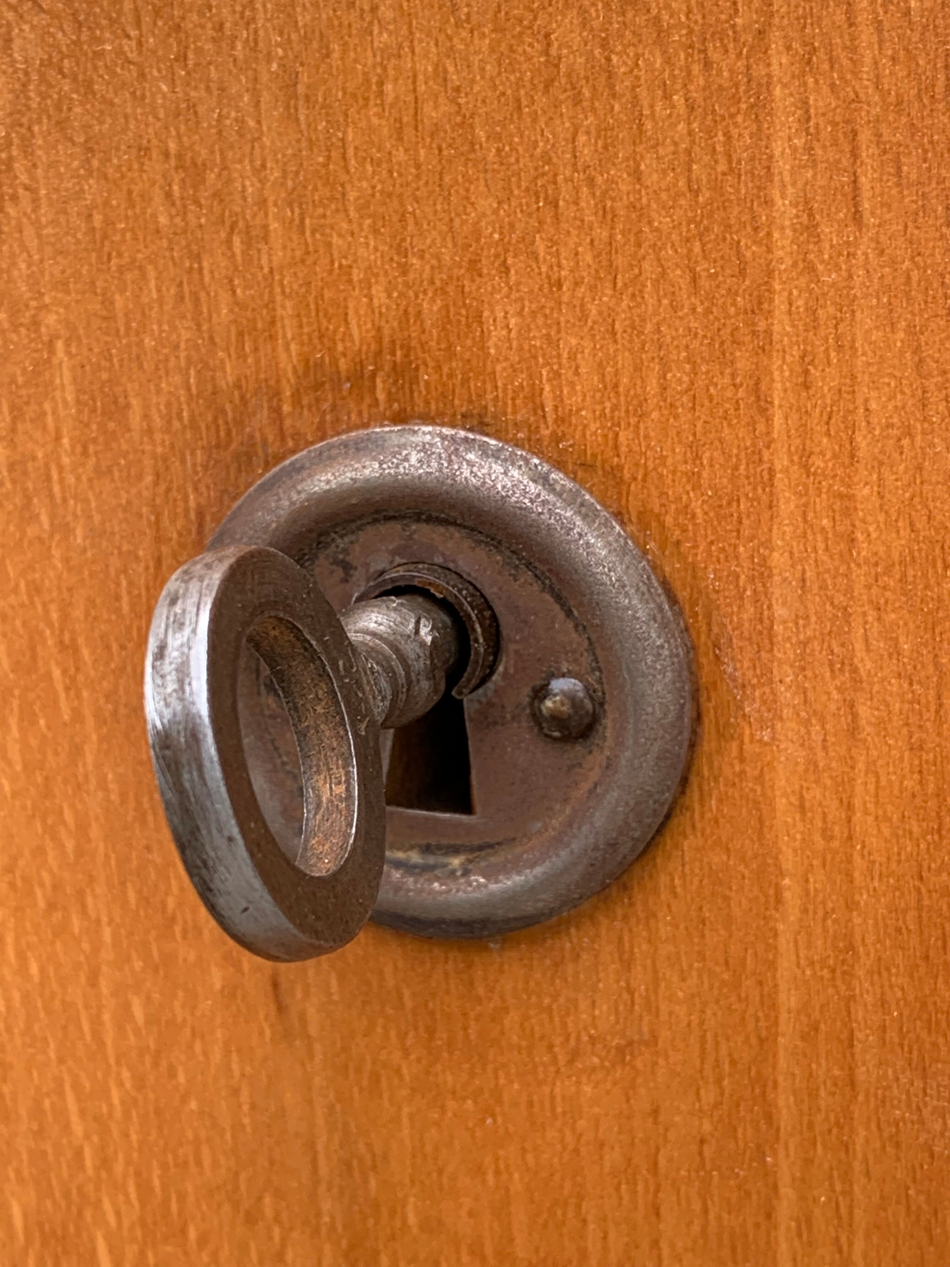 Primary school glass cabinet 1950