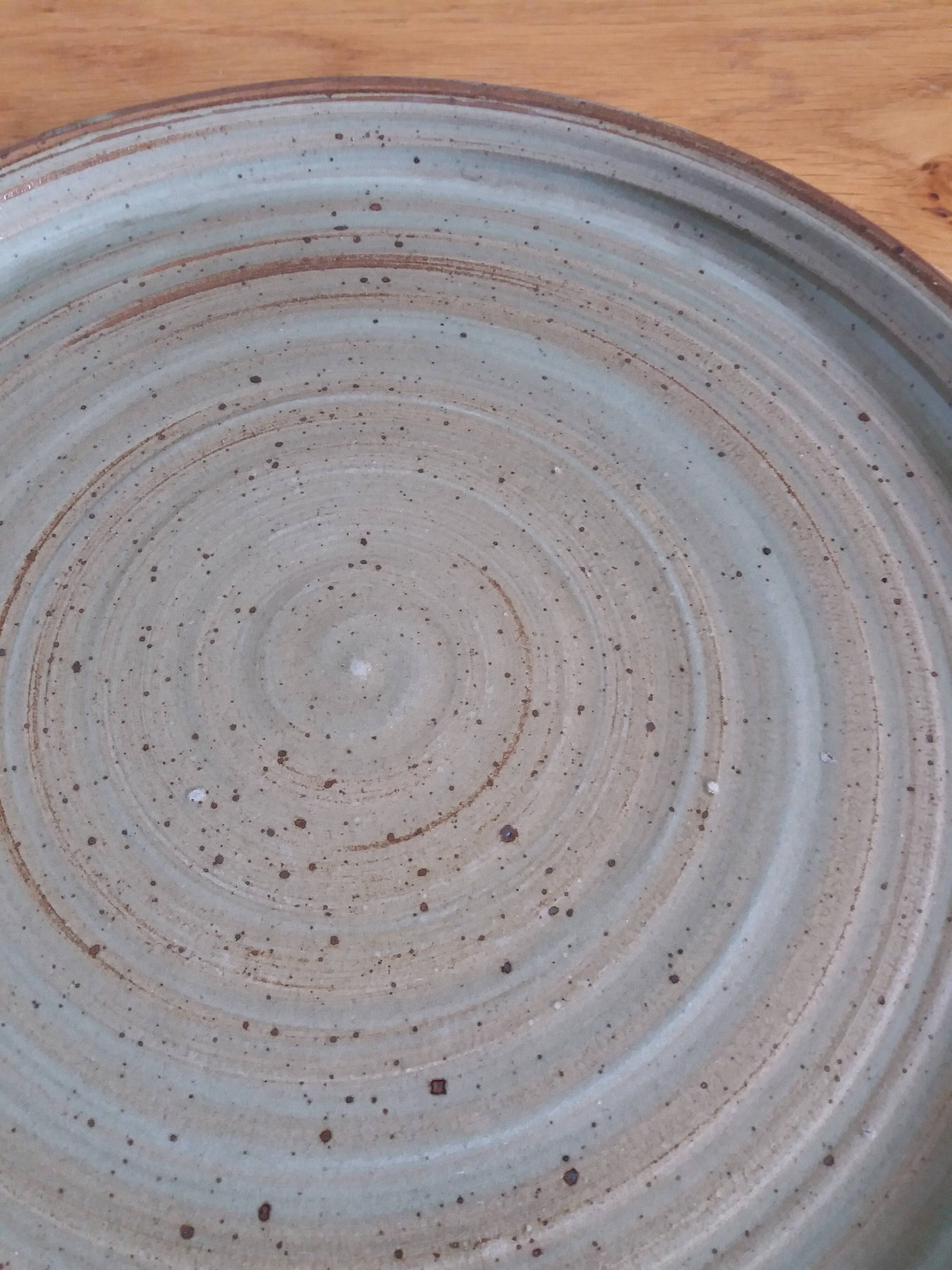 Plateau plat à tarte en grès 34 cm