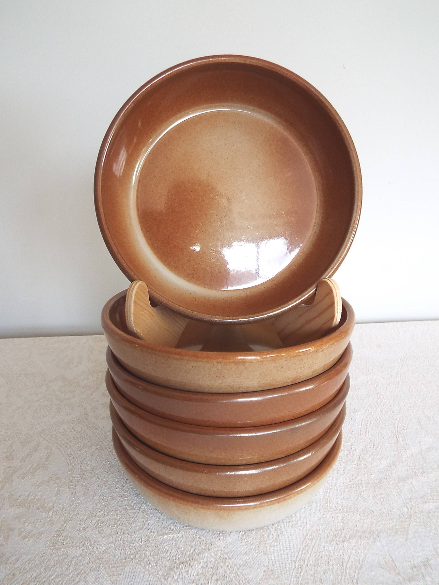 6 hollow plates sandstone Montgolfier