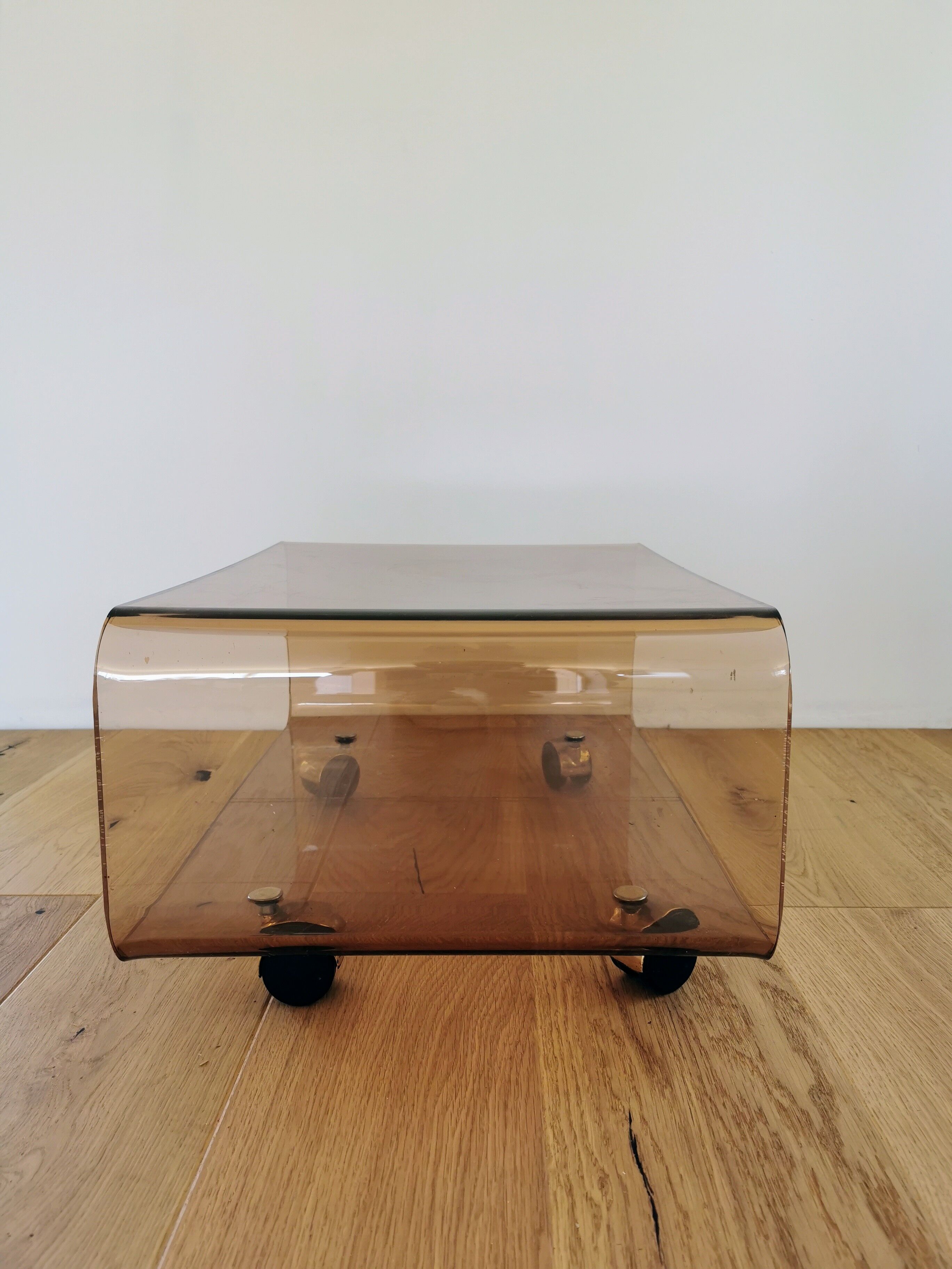 Plexiglas TV stand