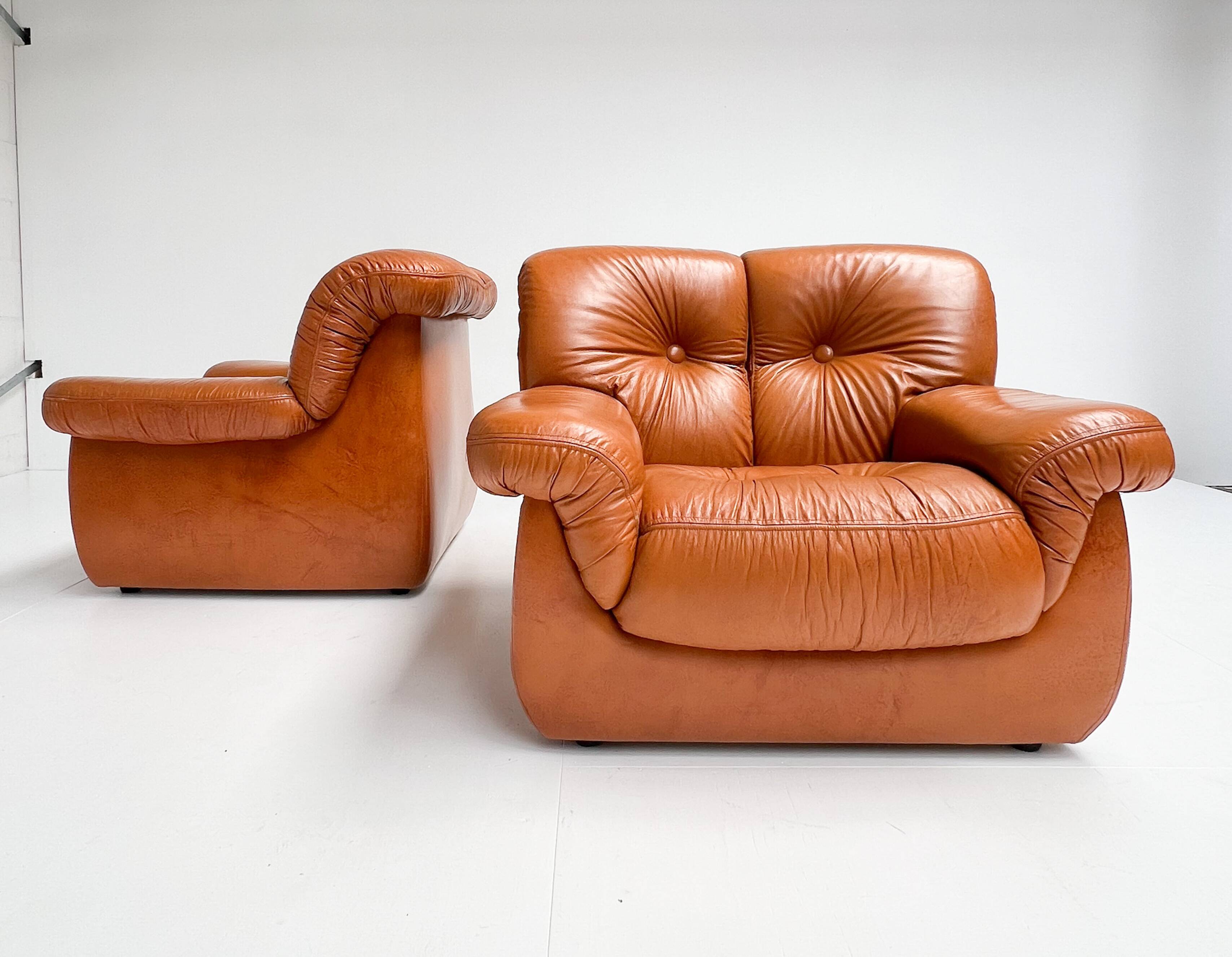 Cognac colored leather Pellerossi lounge chair, 1960s