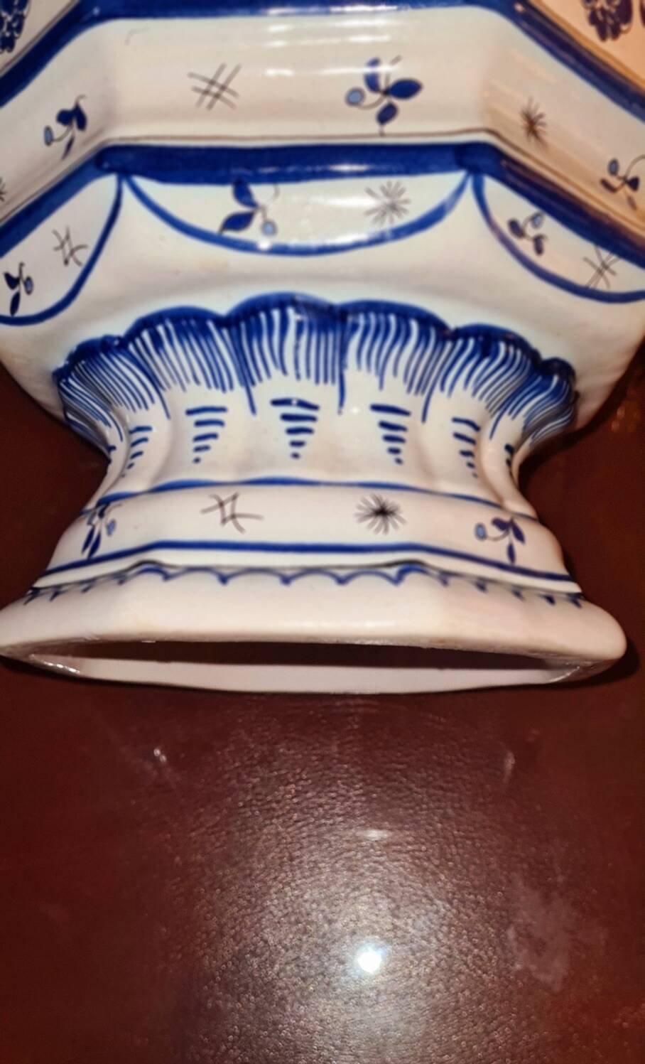 Large cache pot in Nevers earthenware