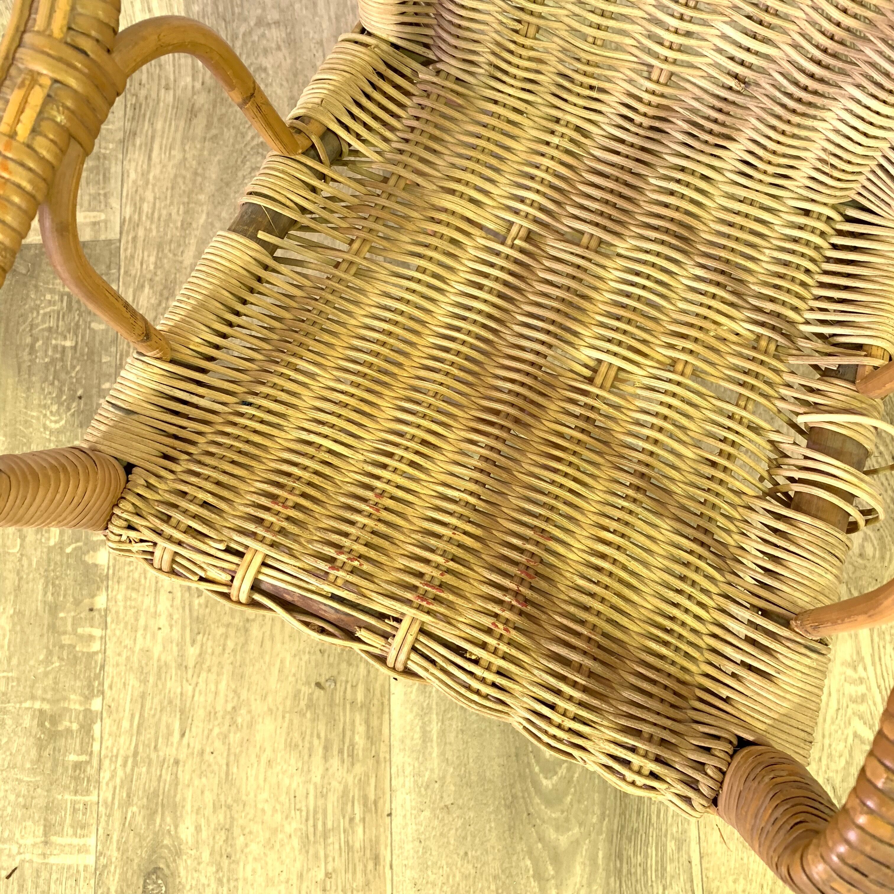 Rattan child desk and Chair