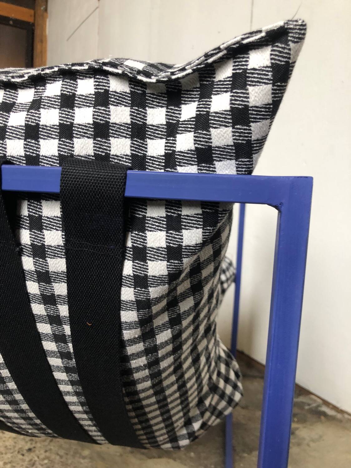 Metal / Fabric Armchair