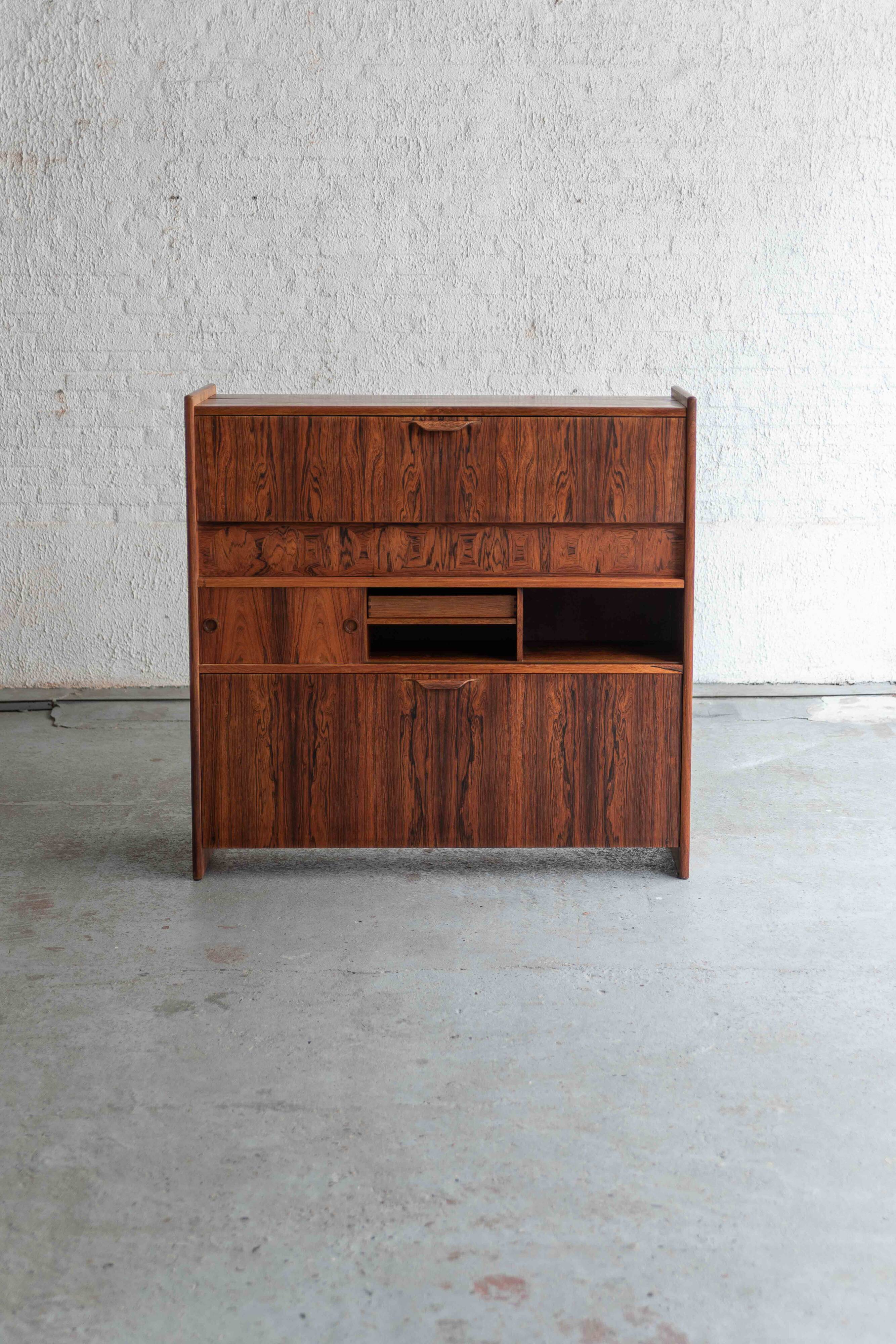 Dry Bar by Johannes Andersen