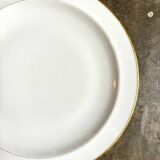 Plat rond A. Vignaud en porcelaine de Limoges blanche et dorée