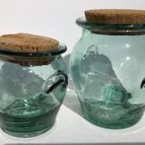 2 bocaux verre moulé vert bouchons liège