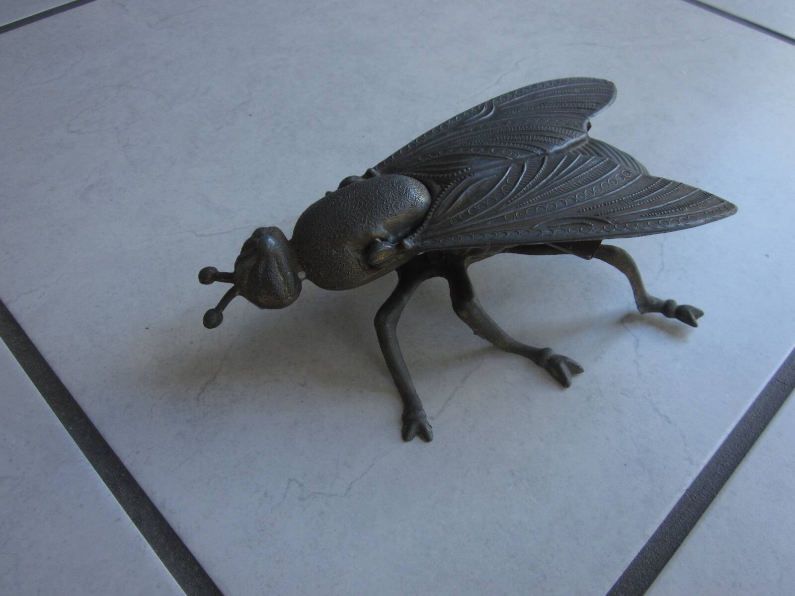 Cendrier mouche grand modèle.