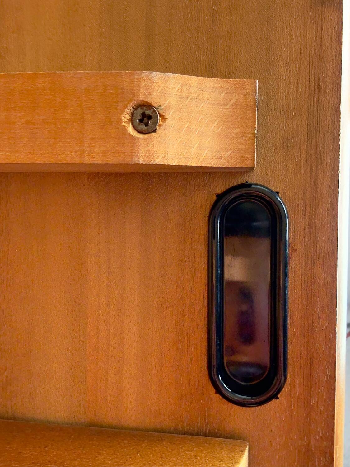 70s Scandinavian-inspired table with extensions