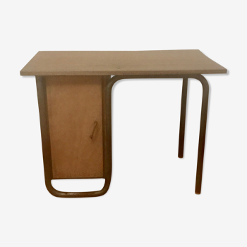 Children's desk