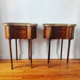 Paire se tables de chevet style Louis XV forme rognon