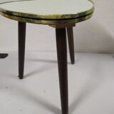 Formica tripod rests plant holder - white - vintage