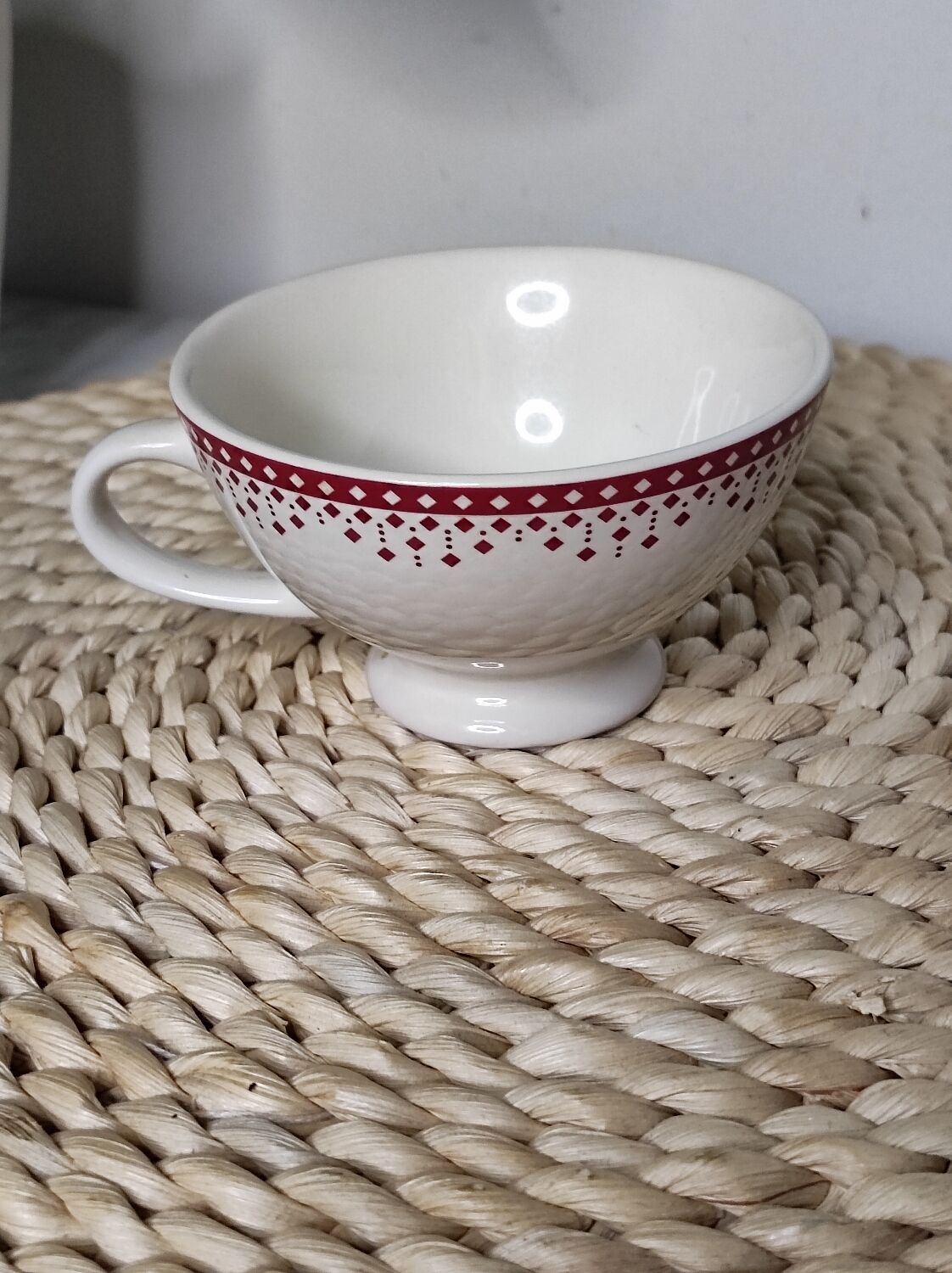 Old cottage-style cup