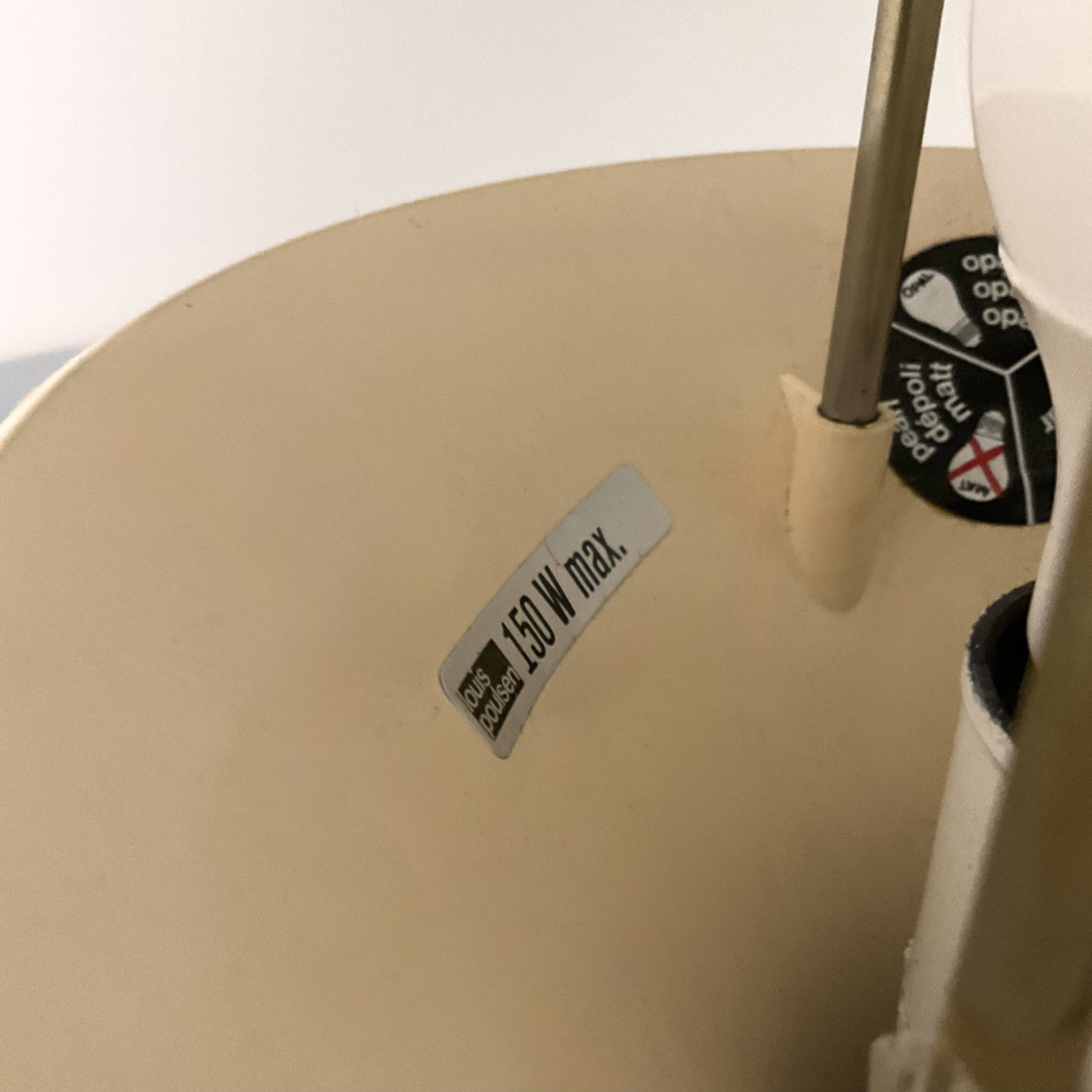 Lampadaire Panthella par Verner Panton, années 70