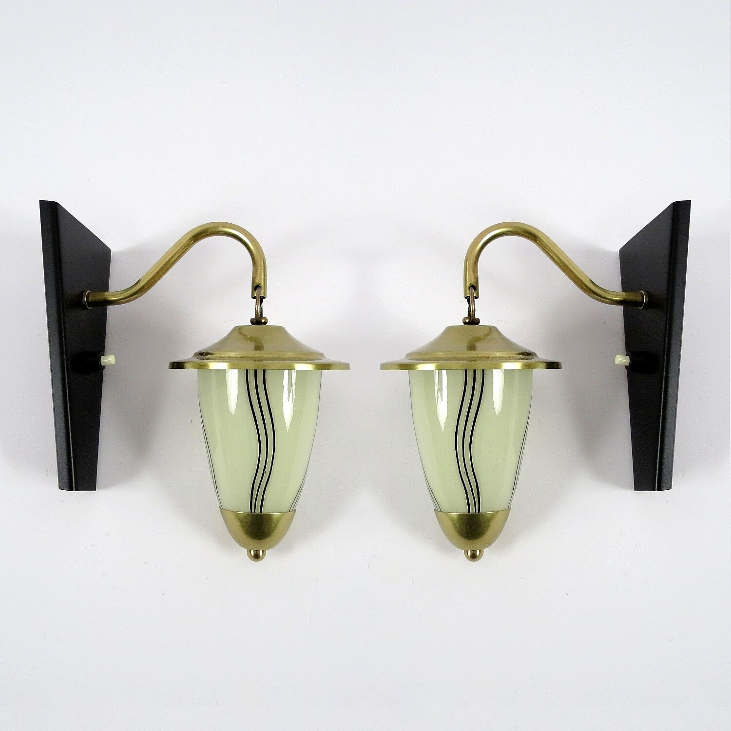 Set of 2 brass and glass wall lamps, 1950s
