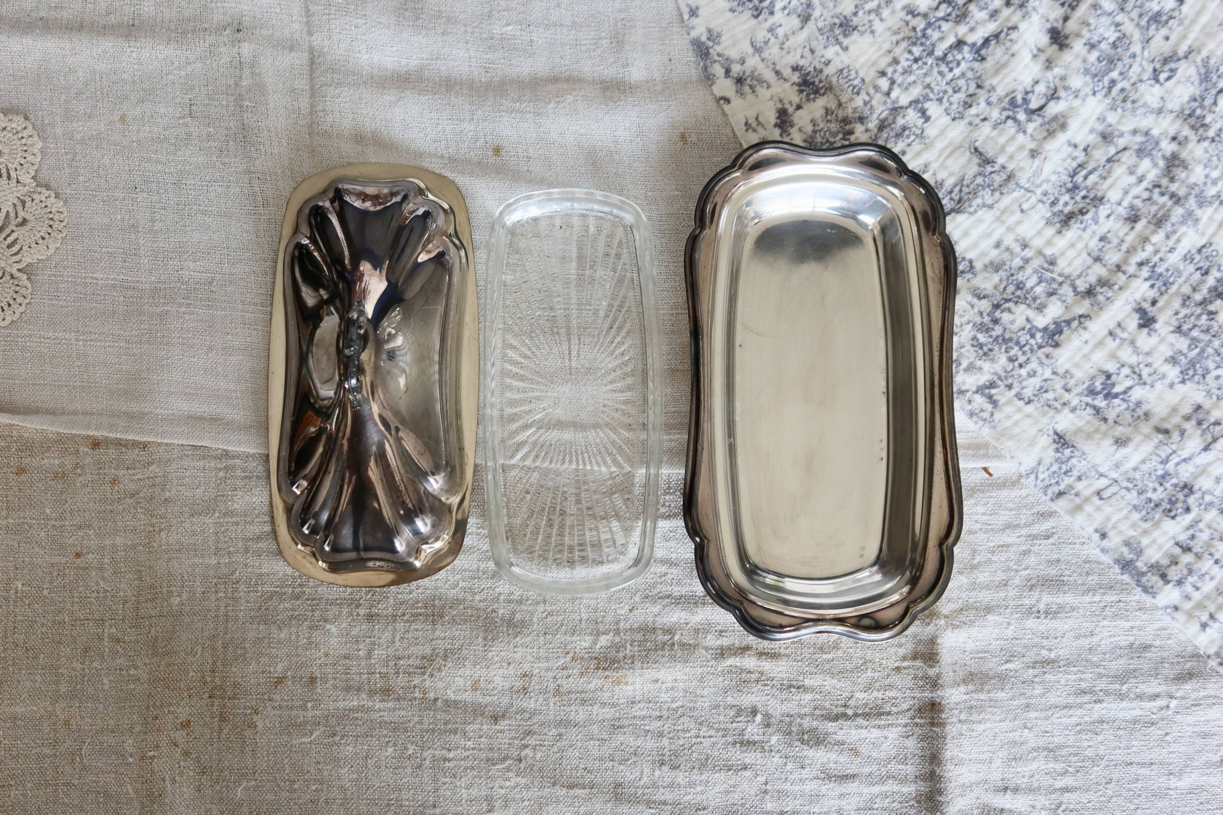 Vintage silver-plated butter dish in rococo style - Glass compartment - Knife