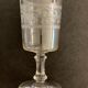6 glasses on foot in engraved and blown crystal, height 12.5 cm
