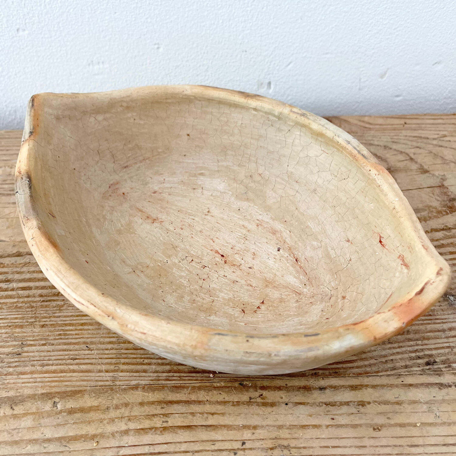 Sejnane terracotta bowl