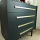 Commode vintage bleu profond