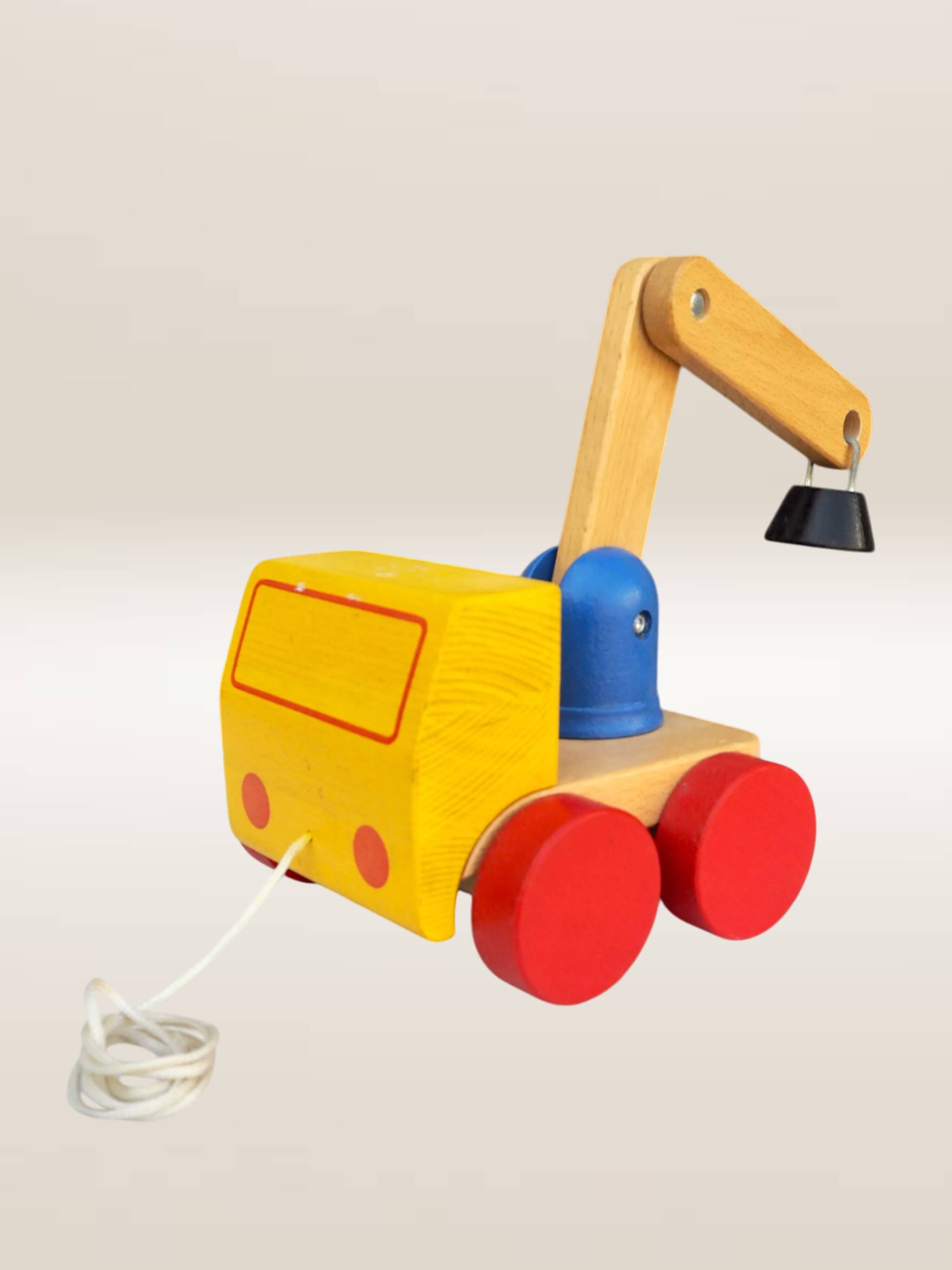 Jouet à tirer camion articulé en bois