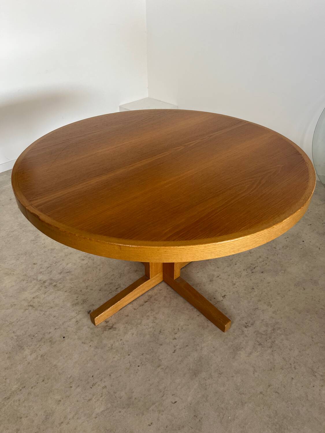 Vintage 70s Scandinavian design oak extendable table