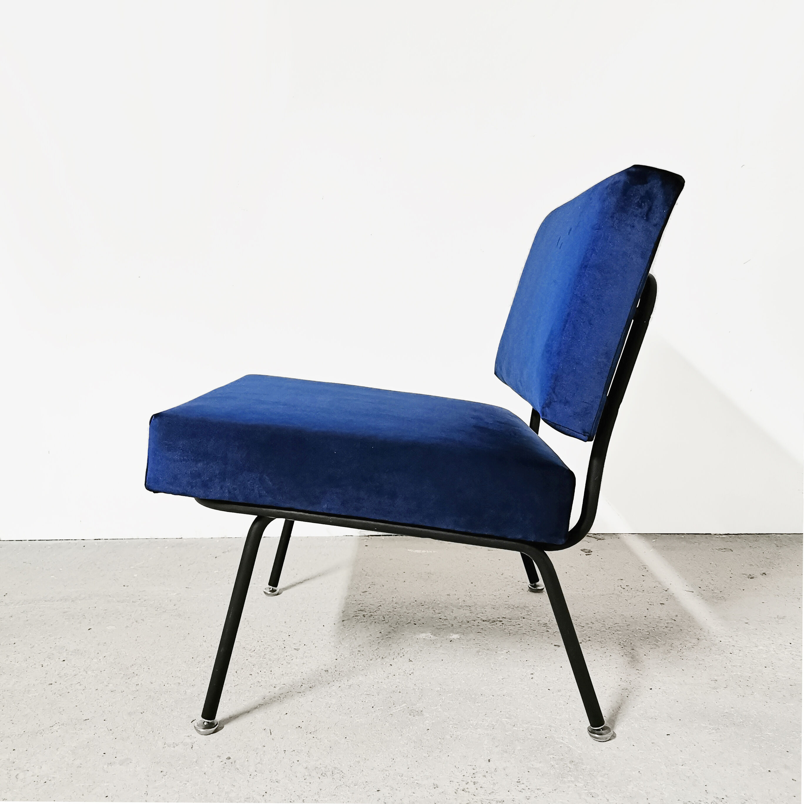 Florence Knoll's armchair 31 for Knoll International 1950