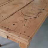 Farmhouse table