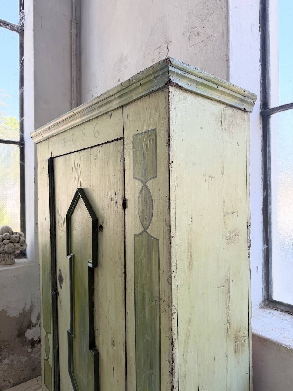 Armoire polychrome alsacienne 1800