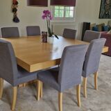 Contemporary dining table by XVL Home Collection (Brussels)
