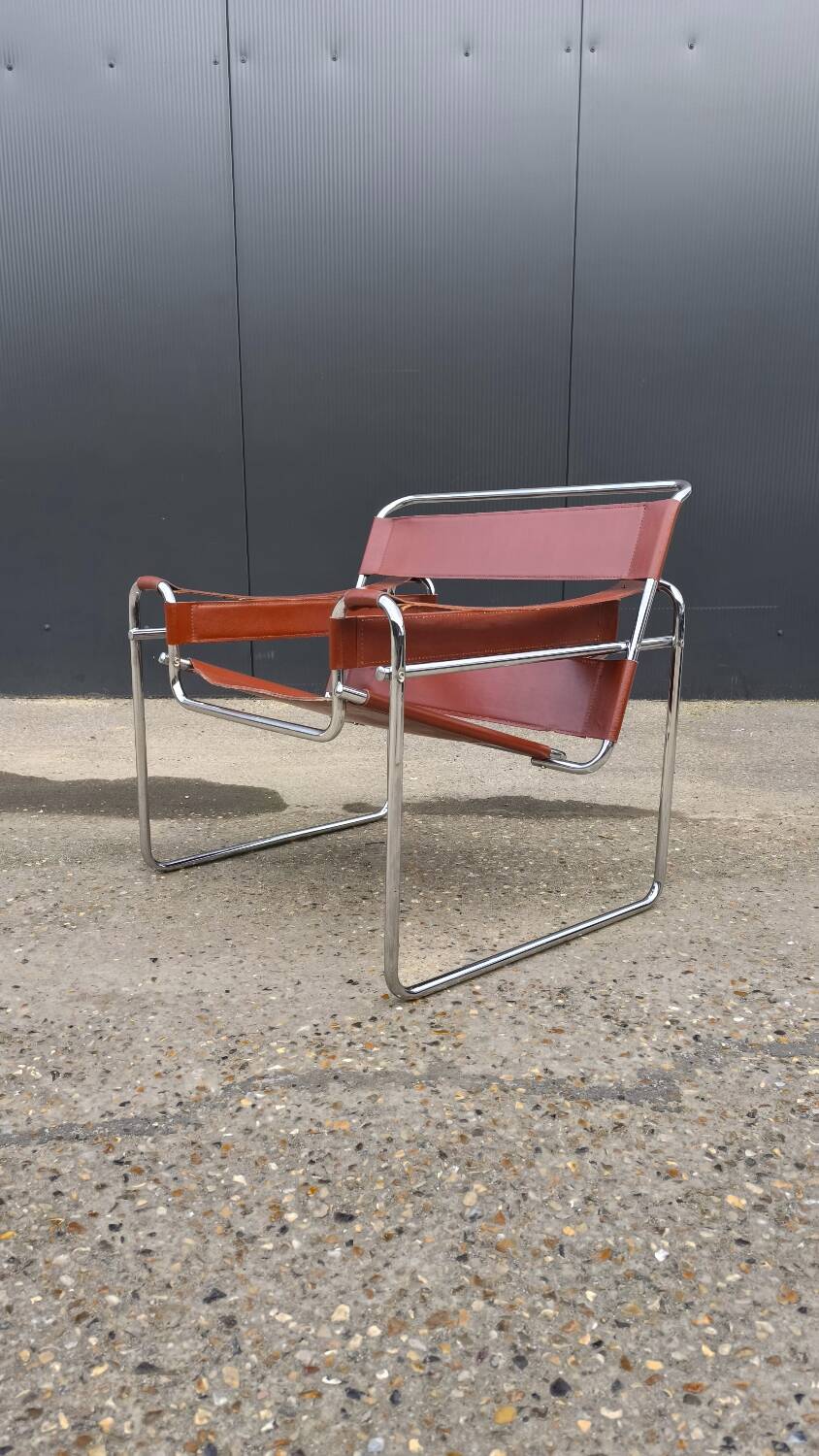 Fauteuil wassily B3 vintage par Marcel breuer