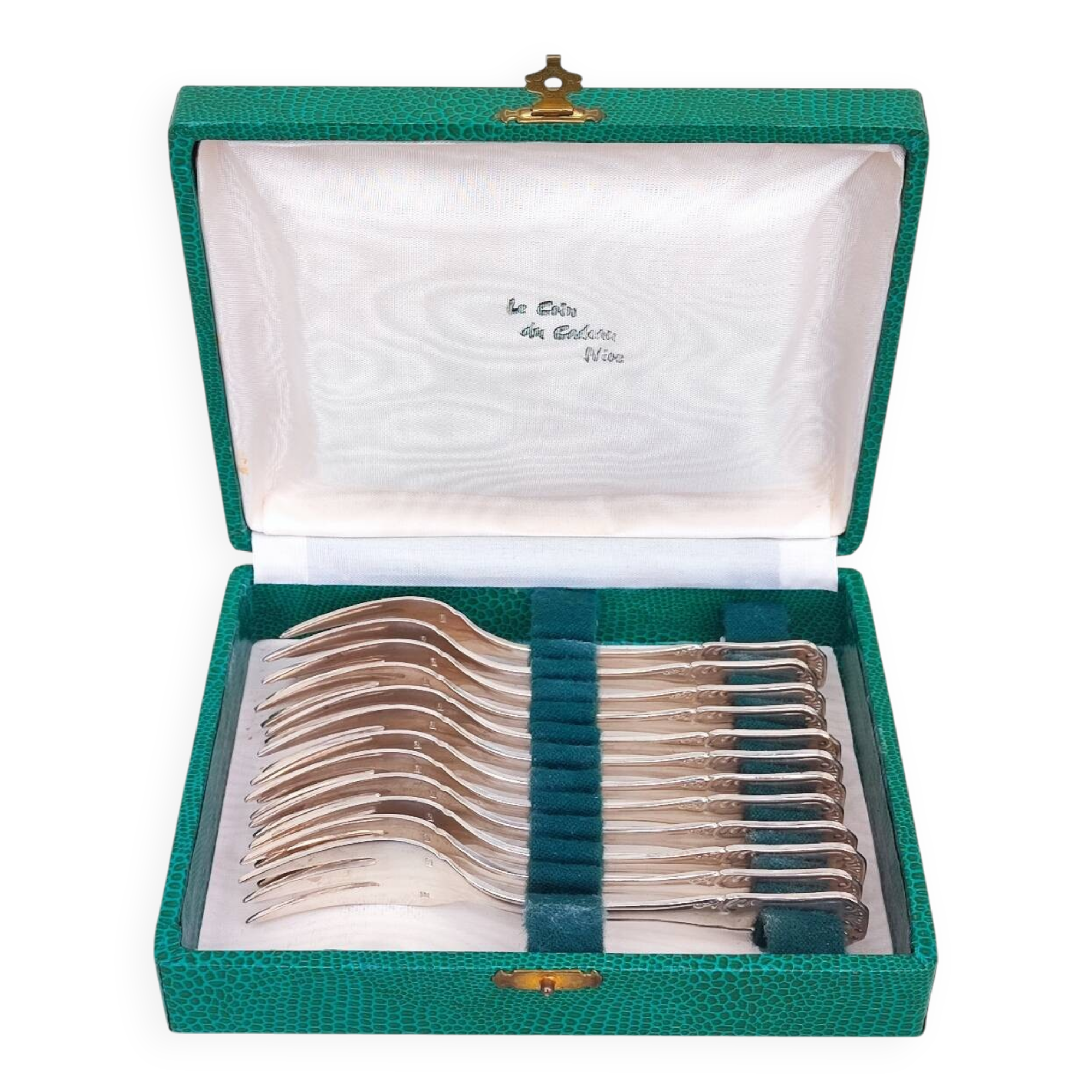 12 silverplated cake spoons