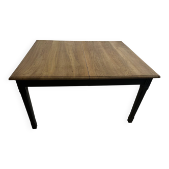 Oak table